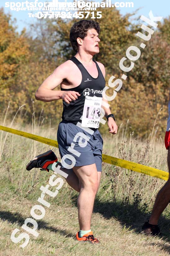 Senior mens Start Fitness NEH, Wrekenton. Photo:  David T. Hewitson/Sports for All Pics